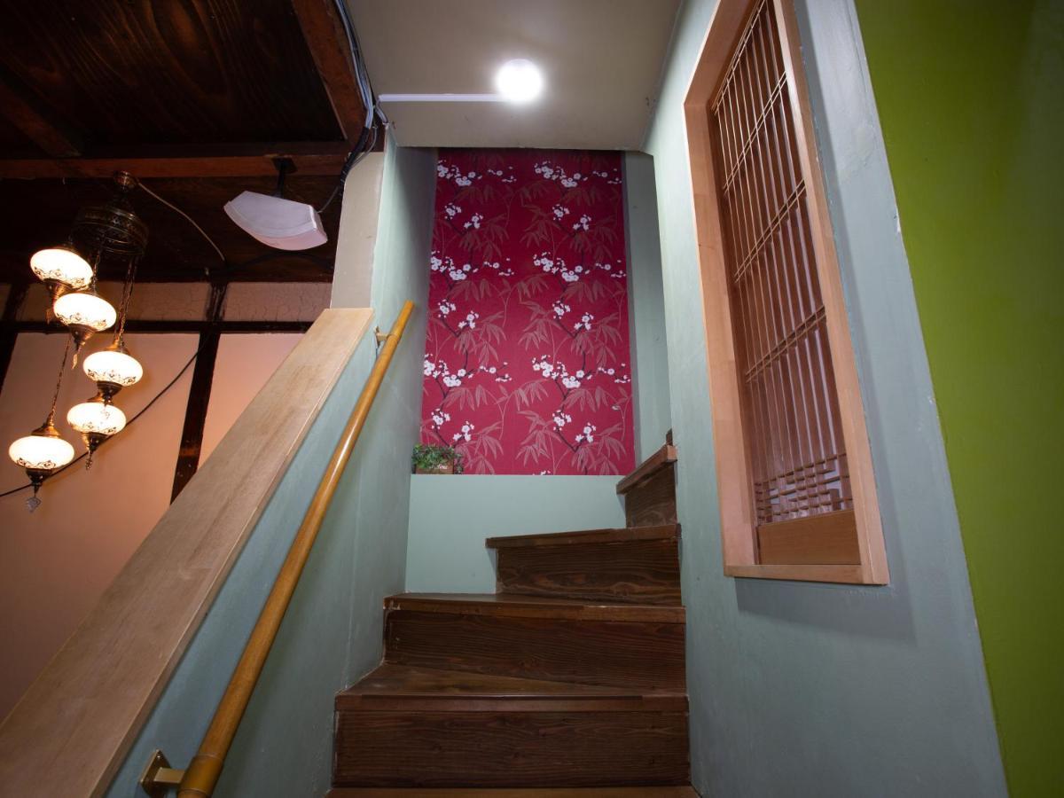 Himeji 588 Guest House Esterno foto